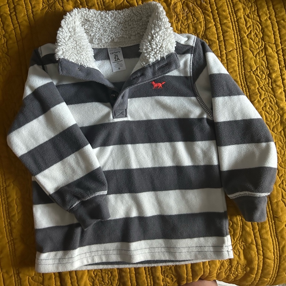Carters boys toddlers 2T quarter button fleece sweater